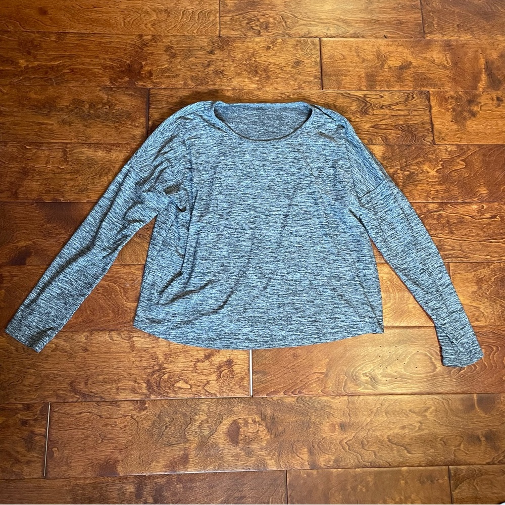 Beyond yoga grey featherweight tee